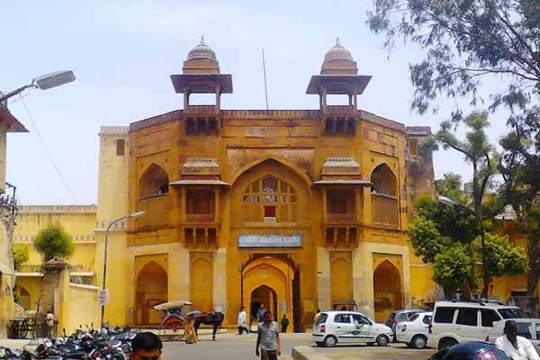 Akbari Fort Museum